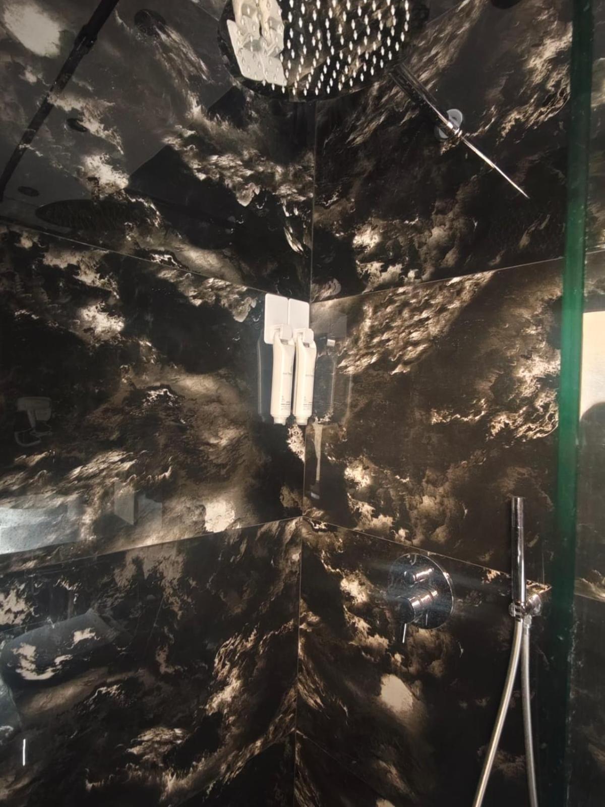 地拉那 Boutique Artist酒店 外观 照片